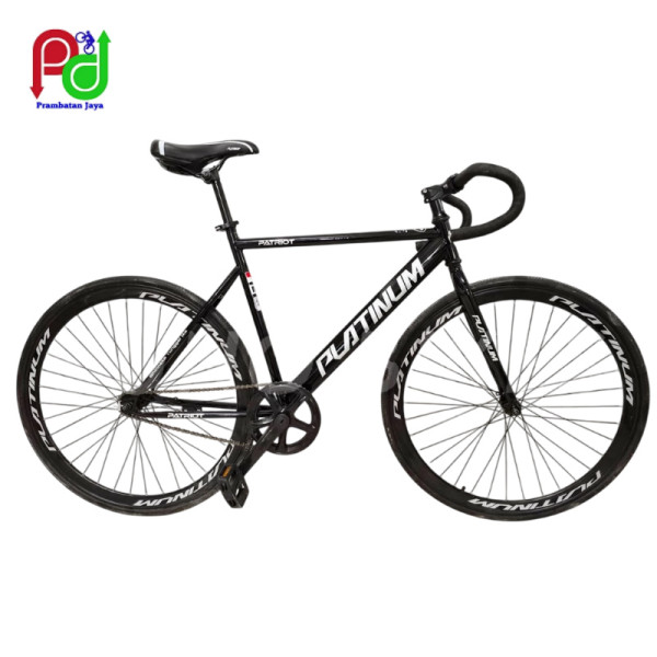 Sepeda fixie Platinum di Kudus warna hitam ukuran 700 C rem torpedo